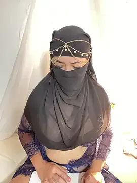 PabloArena – webcam model profile photo Image 14