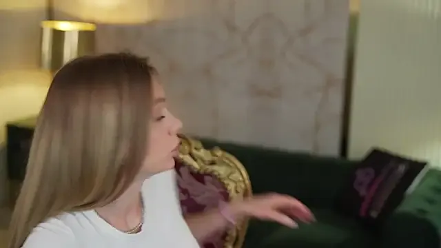 dears_pearlss – webcam model profile photo Image 15