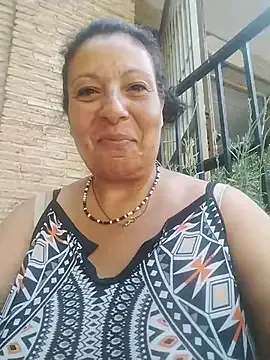 Anais-Te-La-Como Image 2
