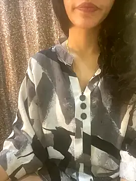 dears_pearlss – webcam model profile photo Image 19