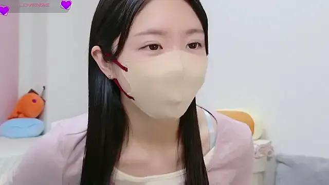 nagi_112 – webcam model profile photo Image 19