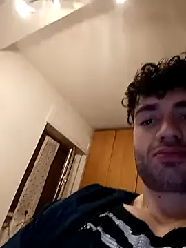 Andreatopbot Image 3
