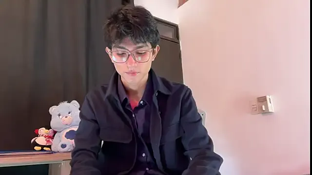 PabloArena – webcam model profile photo Image 2