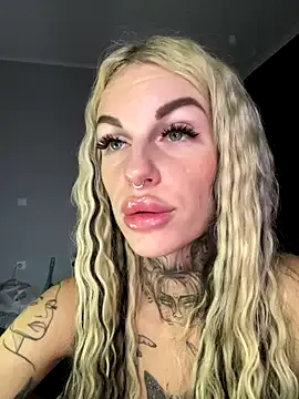 roselunes – webcam model profile photo Image 14