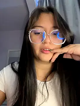 dears_pearlss – webcam model profile photo Image 10