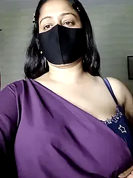 Anjel_Priya Image 6
