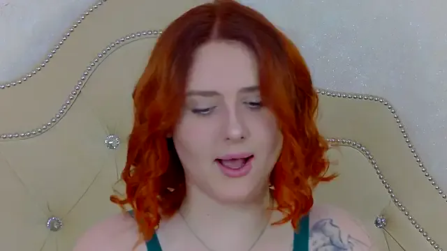 WitchAnnie – webcam model profile photo Image 5