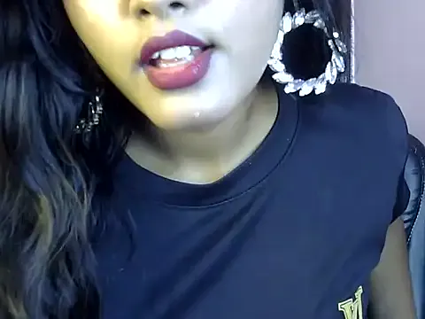 Ann_Sulu – webcam model profile photo Image 4