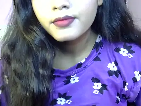 Ann_Sulu – webcam model profile photo Image 5