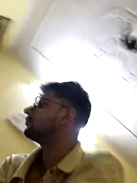 loving_ladies – webcam model profile photo Image 3