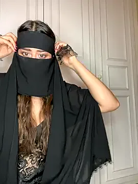 skinny_candy18 – webcam model profile photo Image 3