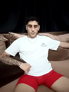 kaliana_ggh – webcam model profile photo Image 12