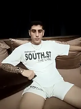 kaliana_ggh – webcam model profile photo Image 14