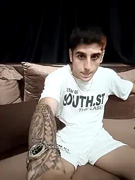 kaliana_ggh – webcam model profile photo Image 15