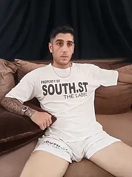 kaliana_ggh – webcam model profile photo Image 17