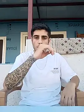 kaliana_ggh – webcam model profile photo Image 4