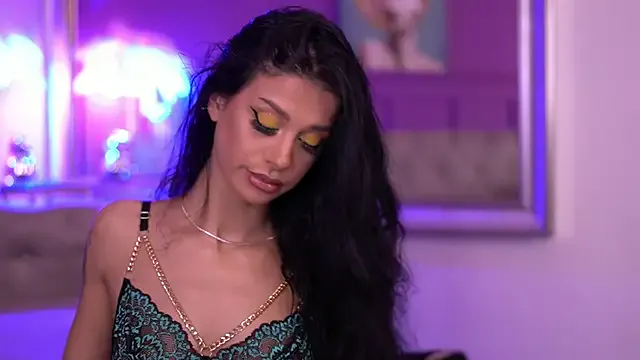 PabloArena – webcam model profile photo Image 2