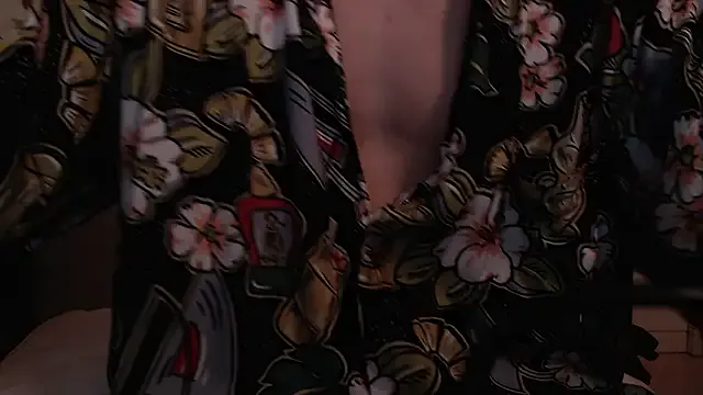 QYBOYS-001 – webcam model profile photo Image 19