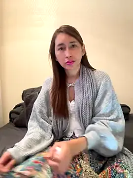 Madoka_0116 – webcam model profile photo Image 4