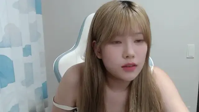 dirtypub – webcam model profile photo Image 7