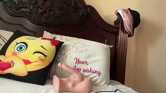 dears_pearlss – webcam model profile photo Image 6