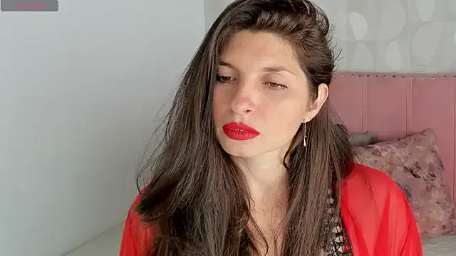 margotdeville – webcam model profile photo Image 5