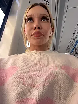 loving_ladies – webcam model profile photo Image 16