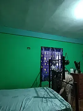 someone_sweet – webcam model profile photo Image 16