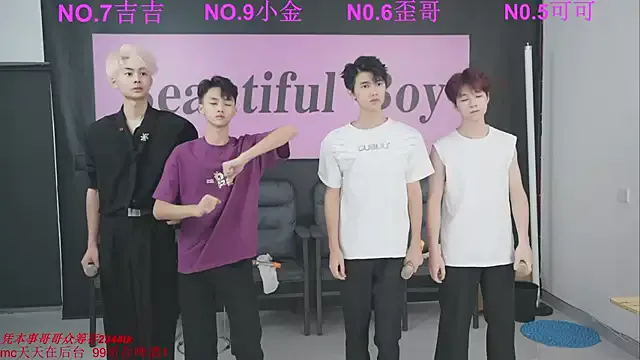 Charlotte_18 – webcam model profile photo Image 12