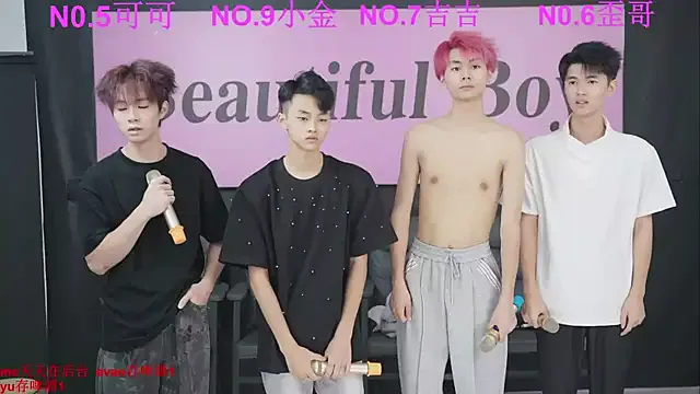 Charlotte_18 – webcam model profile photo Image 15