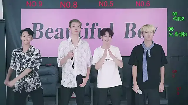 Charlotte_18 – webcam model profile photo Image 7