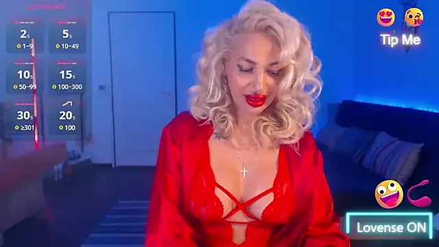 roouse – webcam model profile photo Image 11