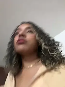 pusichka_ – webcam model profile photo Image 15