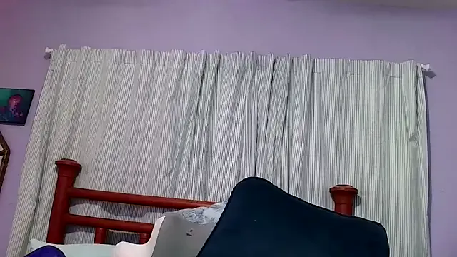 WitchAnnie – webcam model profile photo Image 11