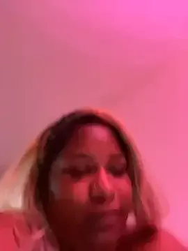 PerfectPage – webcam model profile photo Image 12