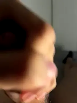 dominic_hanks – webcam model profile photo Image 11