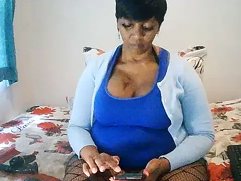 BigPussy10xx Image 6