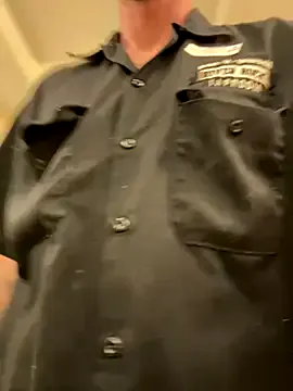 hornyshow_tv – webcam model profile photo Image 16