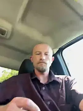 hornyshow_tv – webcam model profile photo Image 6