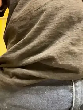 hornyshow_tv – webcam model profile photo Image 8