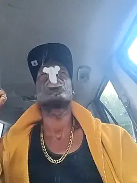 bisexualmilf – webcam model profile photo Image 6