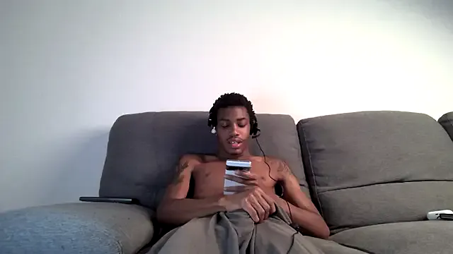 kaliana_ggh – webcam model profile photo Image 13