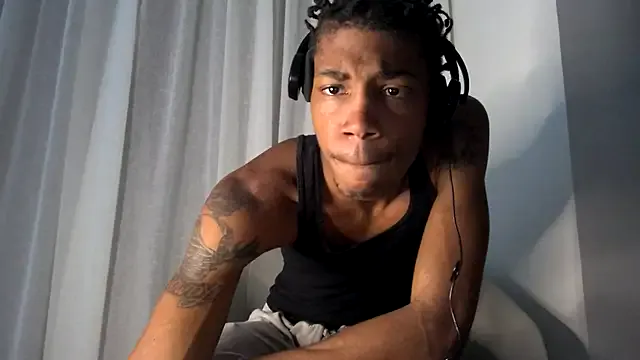 kaliana_ggh – webcam model profile photo Image 15