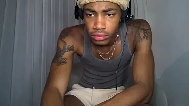 kaliana_ggh – webcam model profile photo Image 17