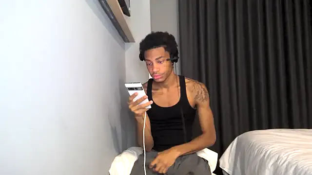 kaliana_ggh – webcam model profile photo Image 5