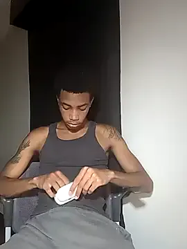 kaliana_ggh – webcam model profile photo Image 7