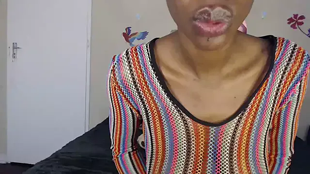 sweetyprincess_ – webcam model profile photo Image 9