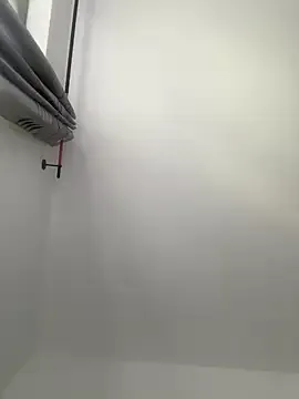 PumaShyXD – webcam model profile photo Image 9