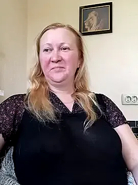 blondyaguar Image 6