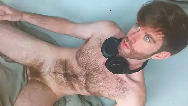 skinny_candy18 – webcam model profile photo Image 15